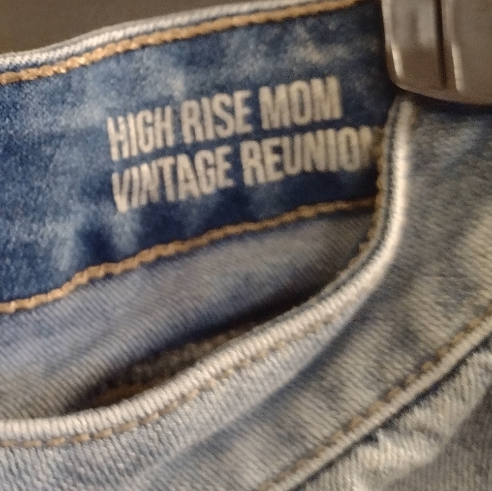 Jeans - Picture 4 of 4